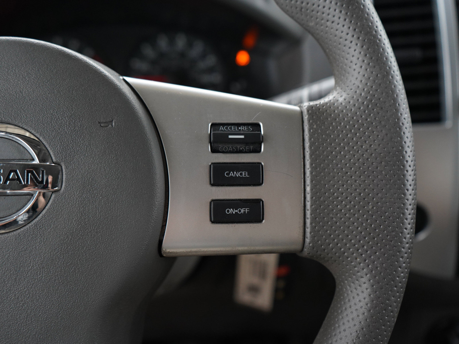 Used 2016 Nissan Frontier SV AWD/4WD image 23