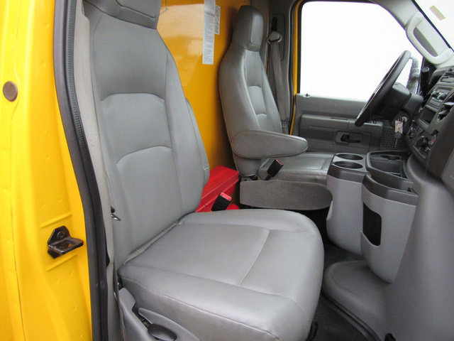 Used 2022 Ford E-350 and Econoline 350 Super Duty RWD image 14