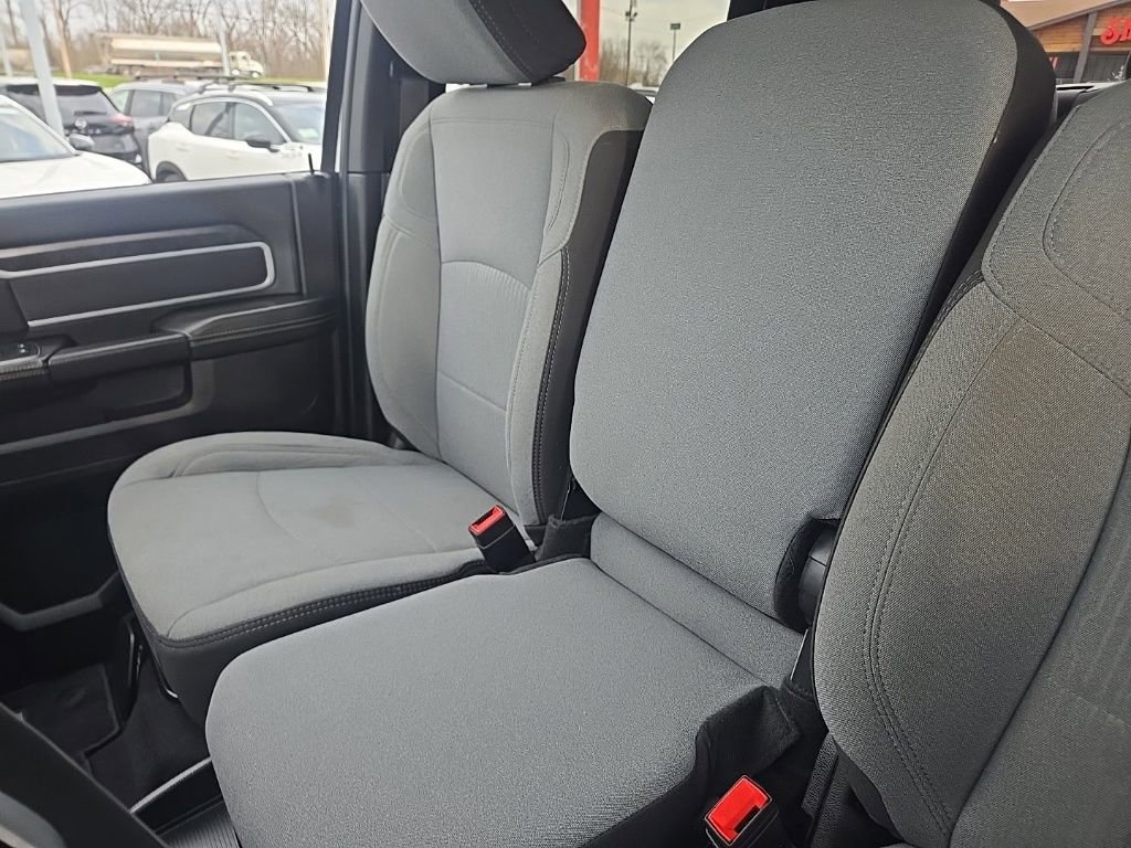 Used 2024 RAM 3500 Big Horn AWD/4WD image 21