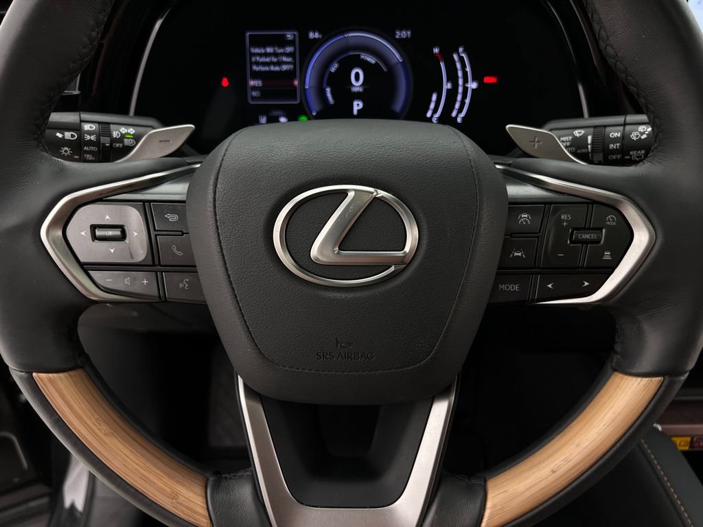 Used 2024 Lexus RX 350h w/ Accessory Package (Z1) AWD/4WD image 16