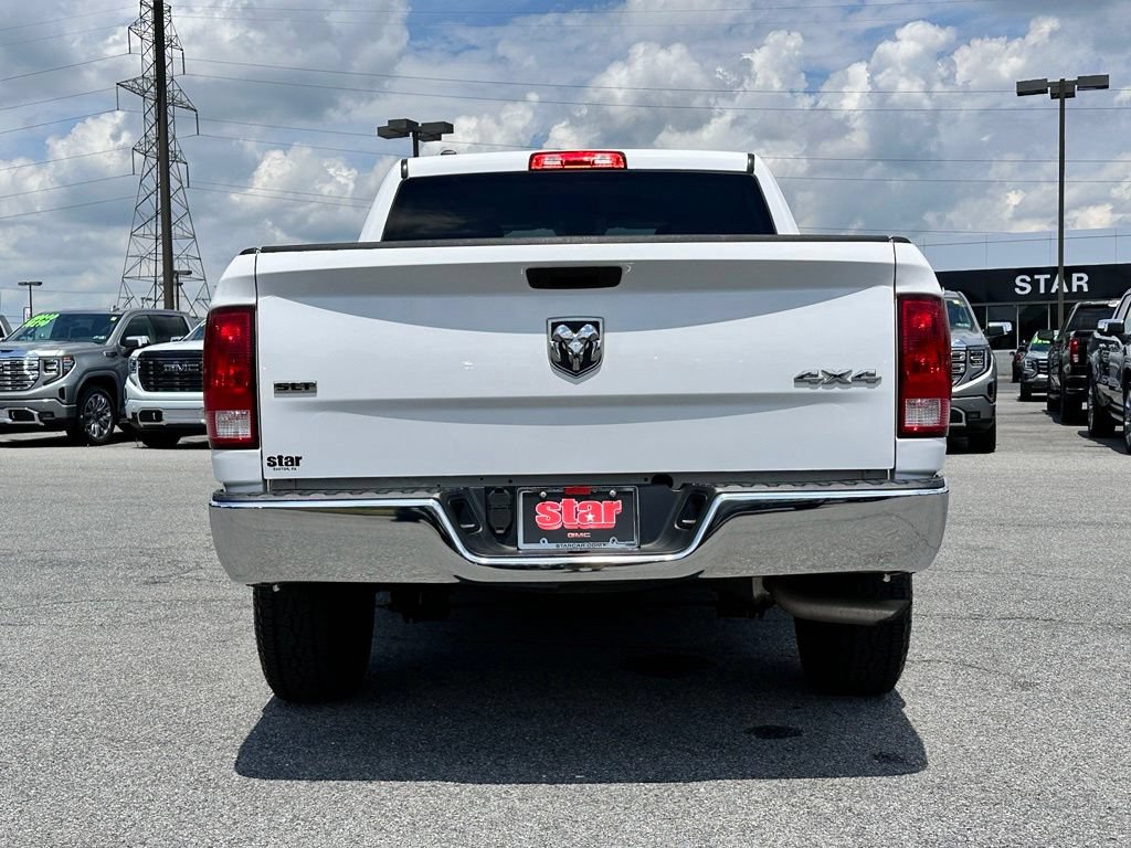 Used 2021 RAM 1500 Classic SLT AWD/4WD image 10