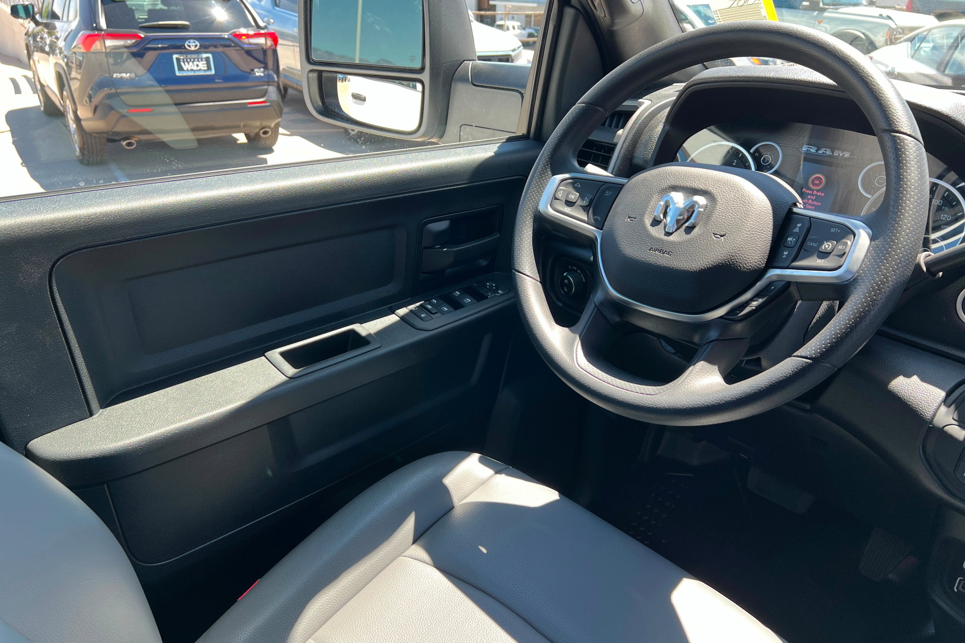 New 2026 RAM 3500 Tradesman AWD/4WD image 11