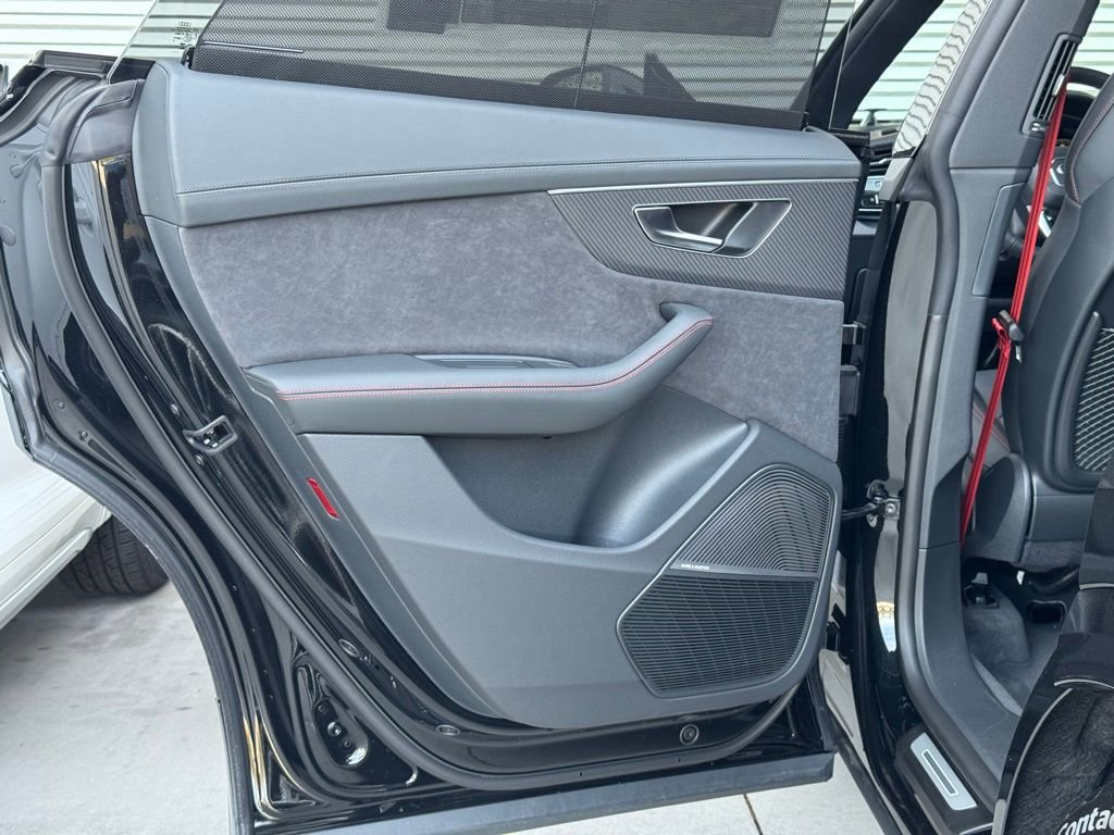 New 2026 Audi Q8 Prestige image 23