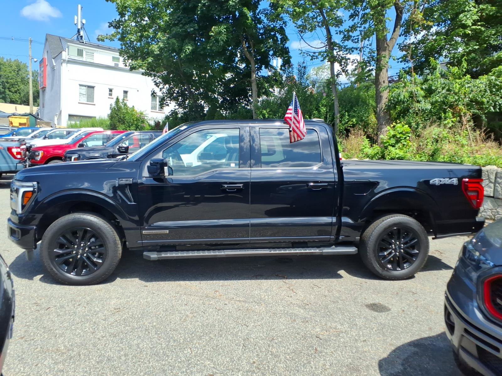 Certified 2025 Ford F150 Lariat w/ Equipment Group 501A Mid AWD/4WD image 5