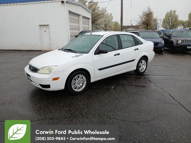 Used 2007 Ford Focus SES FWD image 2