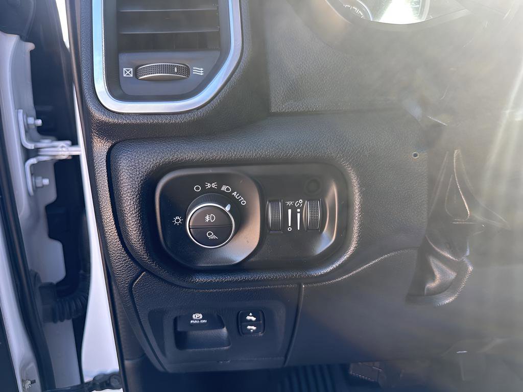 Certified 2022 RAM 1500 Laramie image 28