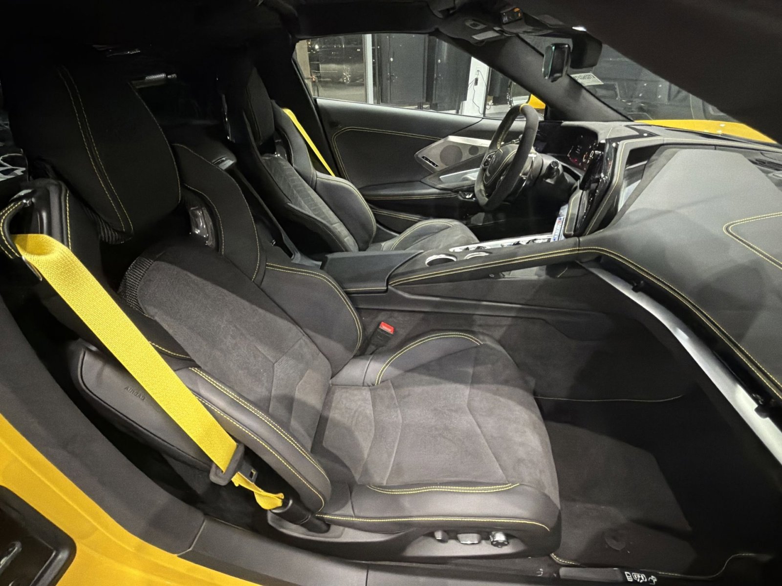 New 2026 Chevrolet Corvette Stingray Premium Cpe w/ Z51 Performance Package image 26