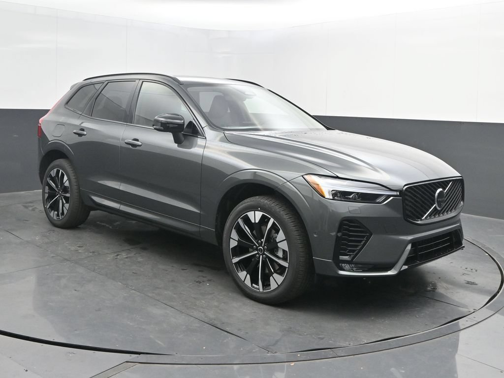 New 2026 Volvo XC60 B5 Plus w/ Climate Package AWD/4WD image 9