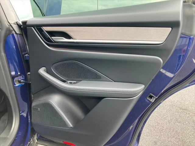 Used 2024 Porsche Macan 4 Electric image 32