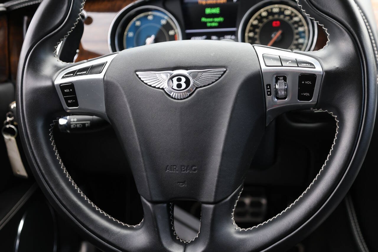 Used 2017 Bentley Flying Spur S V8 AWD/4WD image 20