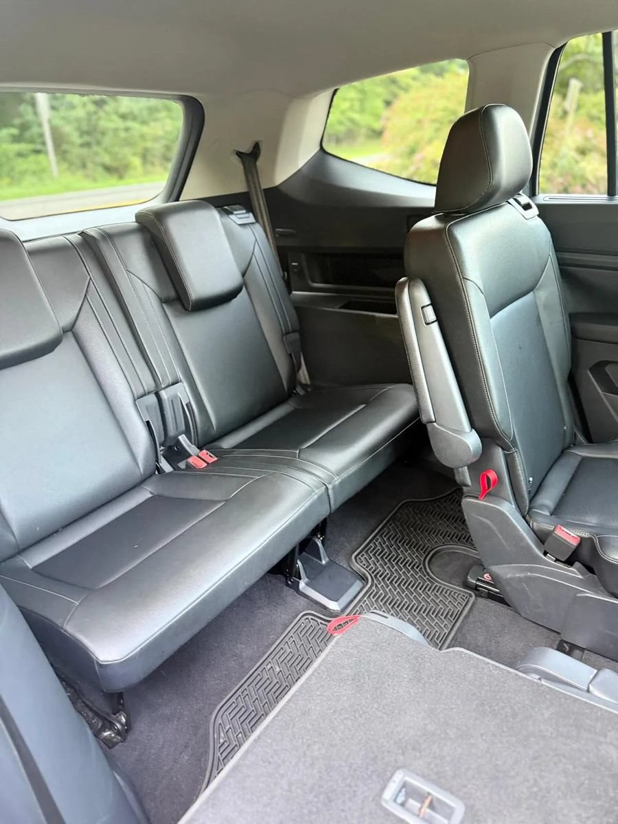 Used 2018 Volkswagen Atlas SEL FWD image 22