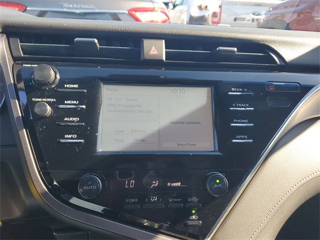 Used 2018 Toyota Camry SE image 25