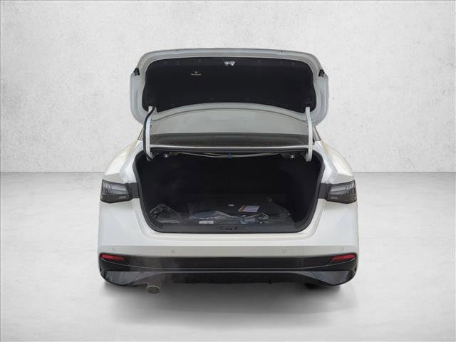 New 2026 Nissan Sentra SR w/ SR Premium Package image 8