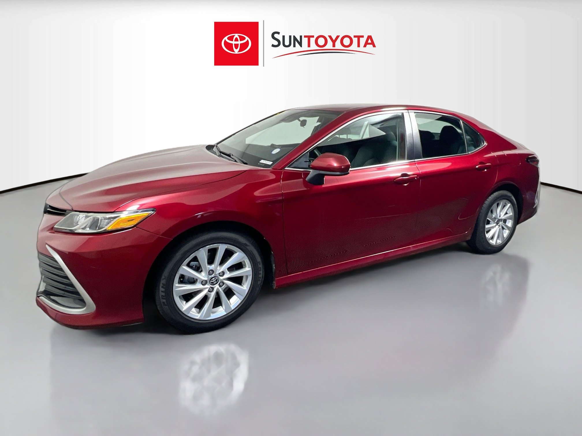 Used 2021 Toyota Camry LE FWD image 9