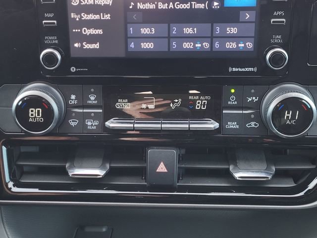 Used 2022 Toyota Highlander L image 9