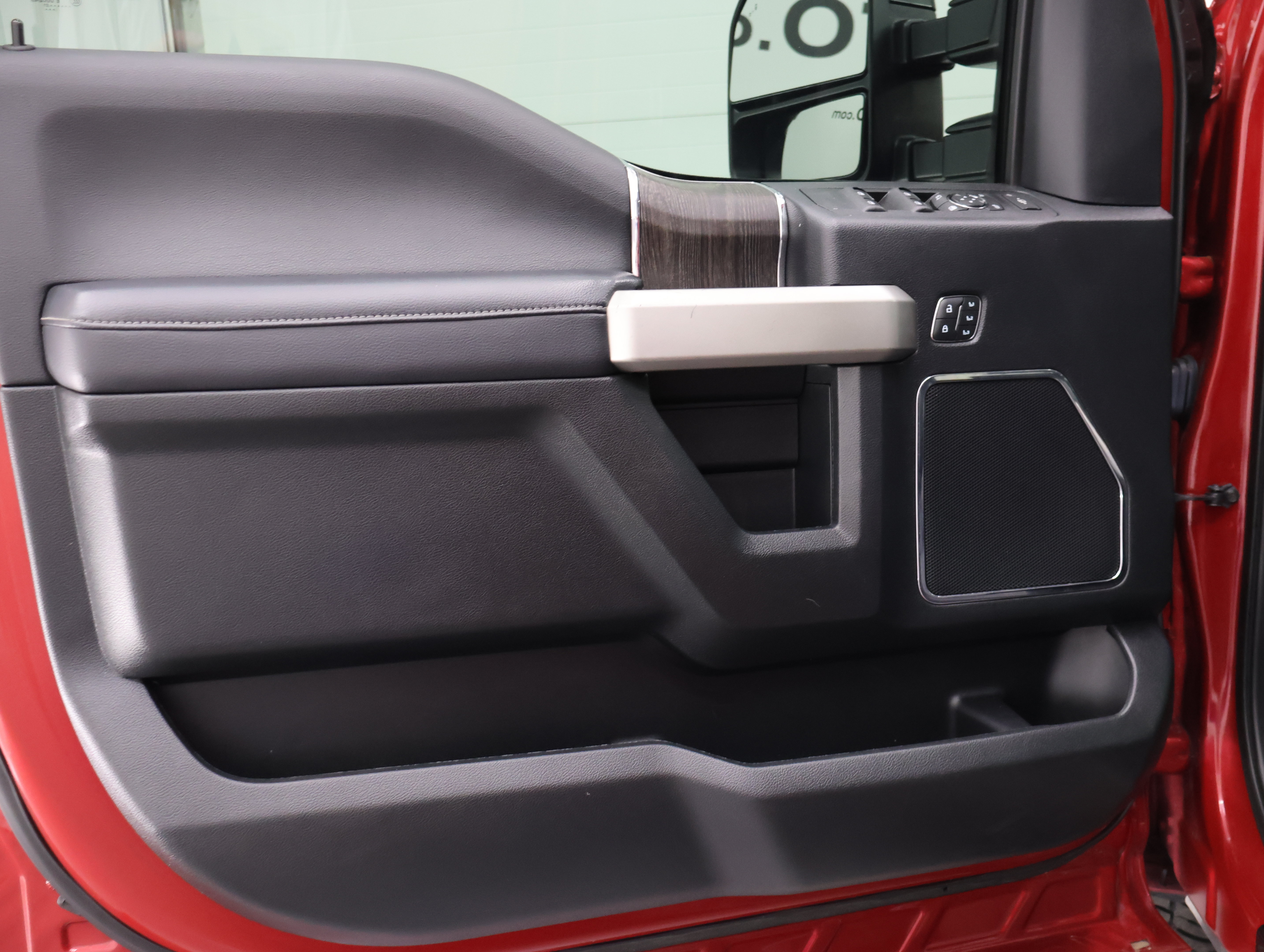 Used 2021 Ford F250 Lariat AWD/4WD image 39