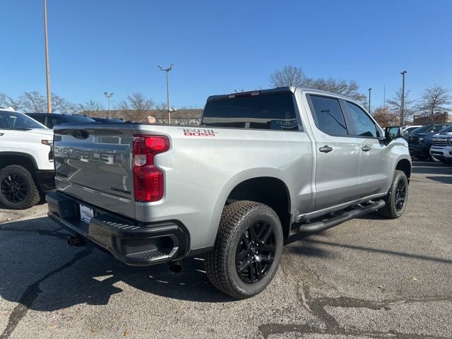 New 2026 Chevrolet Silverado 1500 Custom Trail Boss w/ Turbomax Blackout Package image 3