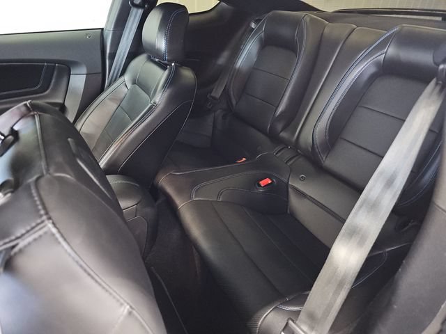 Used 2019 Ford Mustang GT Premium w/ Equipment Group 401A RWD image 23