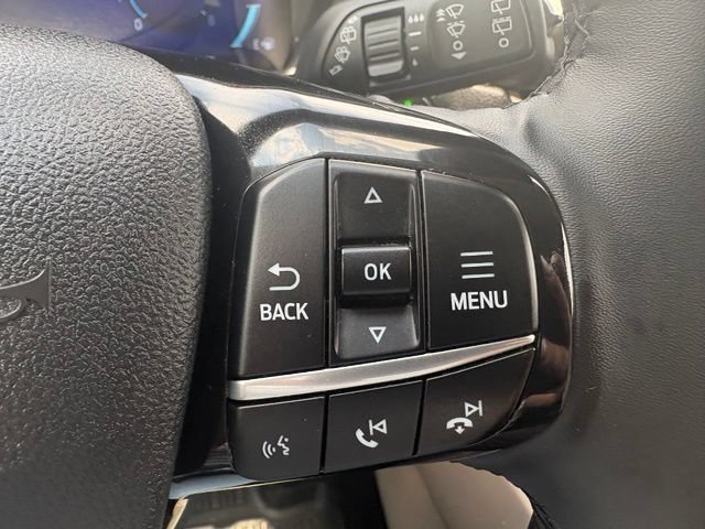 Used 2022 Ford Escape SEL w/ Technology Package AWD/4WD image 25