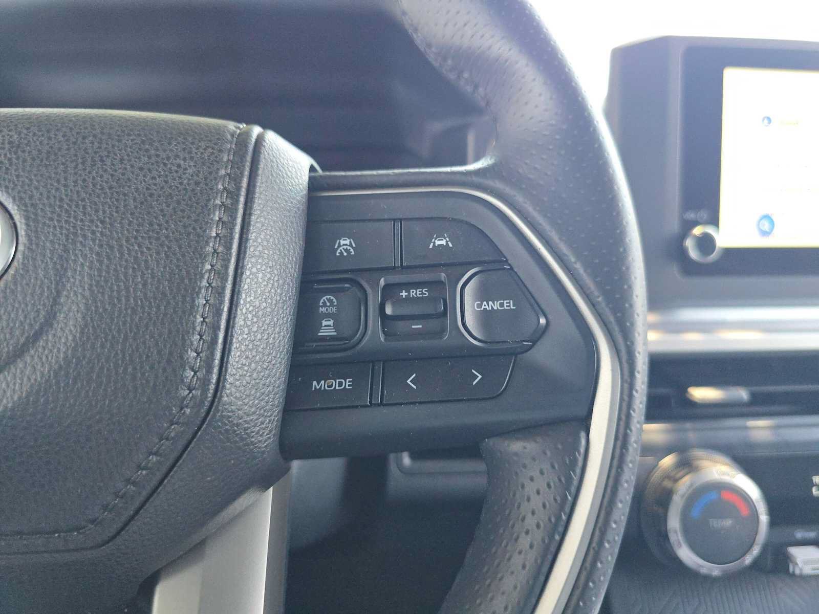 Certified 2026 Toyota 4Runner SR5 AWD/4WD image 30