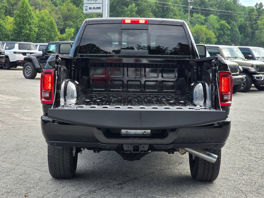 New 2027 RAM 2500 Tradesman AWD/4WD image 12