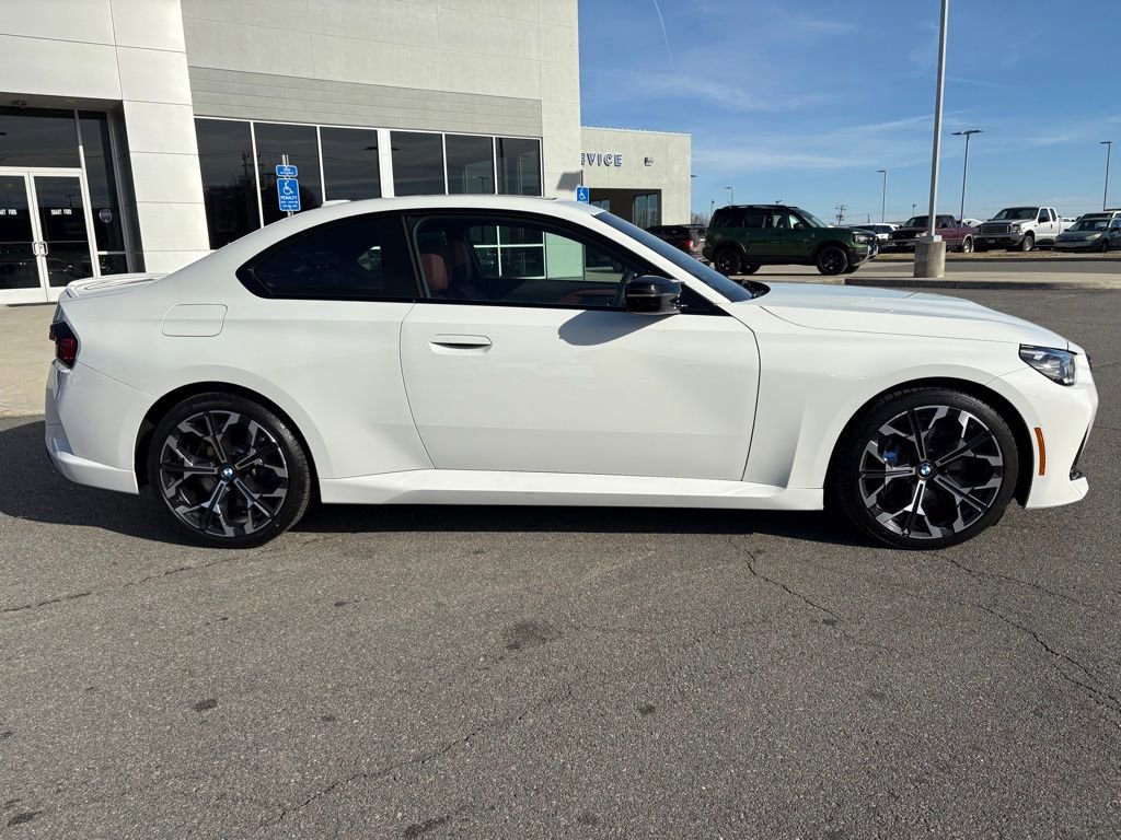 Used 2025 BMW M240i xDrive Coupe image 2