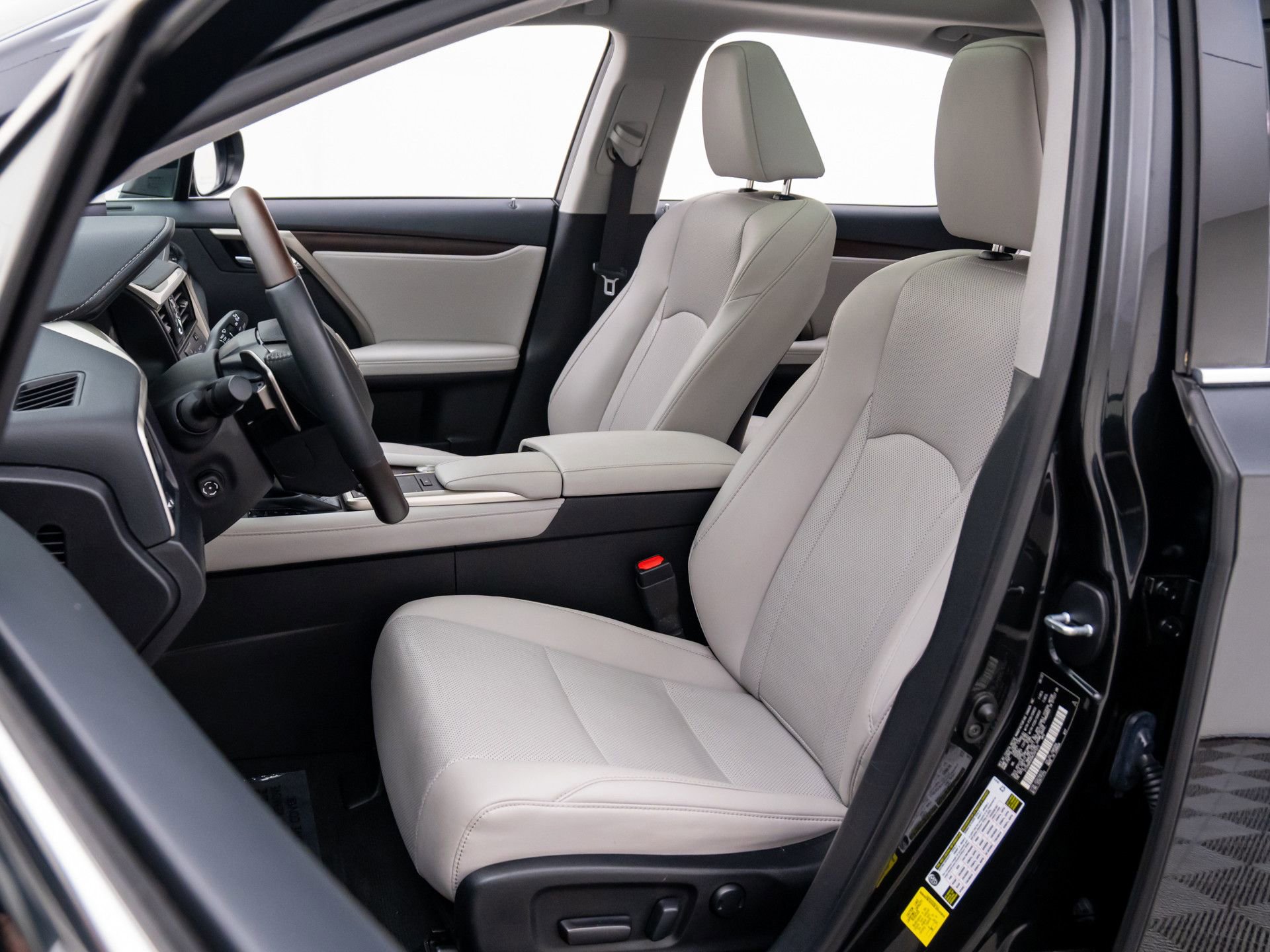 Used 2022 Lexus RX 450h AWD w/ Premium Package image 16