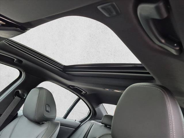 New 2026 BMW 330i xDrive Sedan w/ M Sport Package AWD/4WD image 19