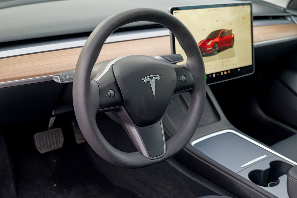 Used 2023 Tesla Model 3 Standard Range RWD image 19