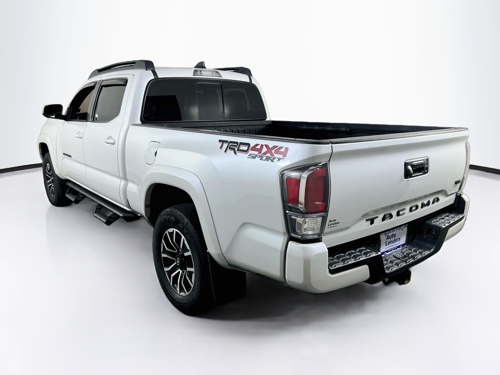 Used 2023 Toyota Tacoma TRD Sport AWD/4WD image 7