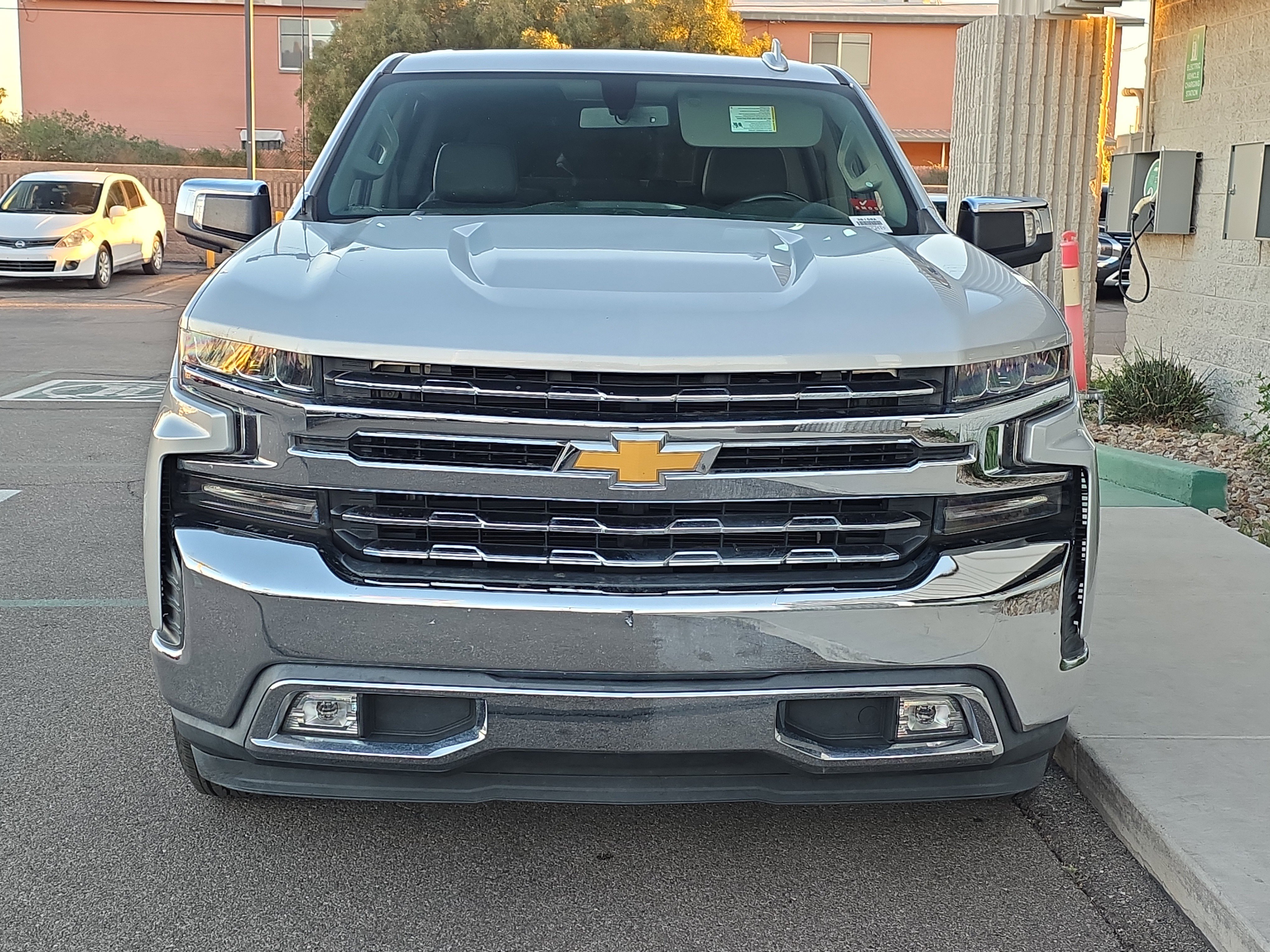 Used 2019 Chevrolet Silverado 1500 LTZ image 2