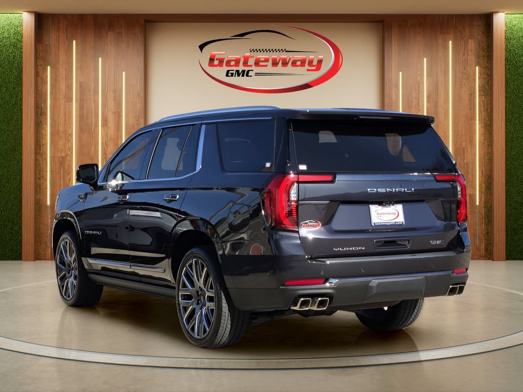 Used 2026 GMC Yukon Denali Ultimate AWD/4WD image 7