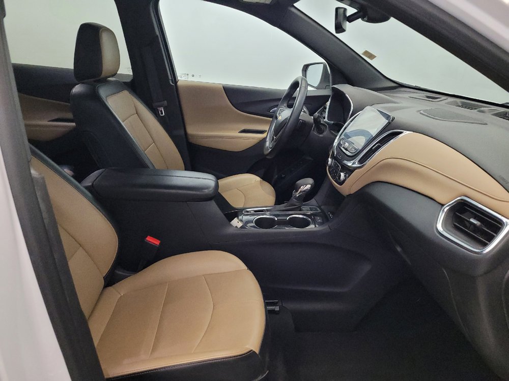 Used 2023 Chevrolet Equinox Premier AWD/4WD image 21