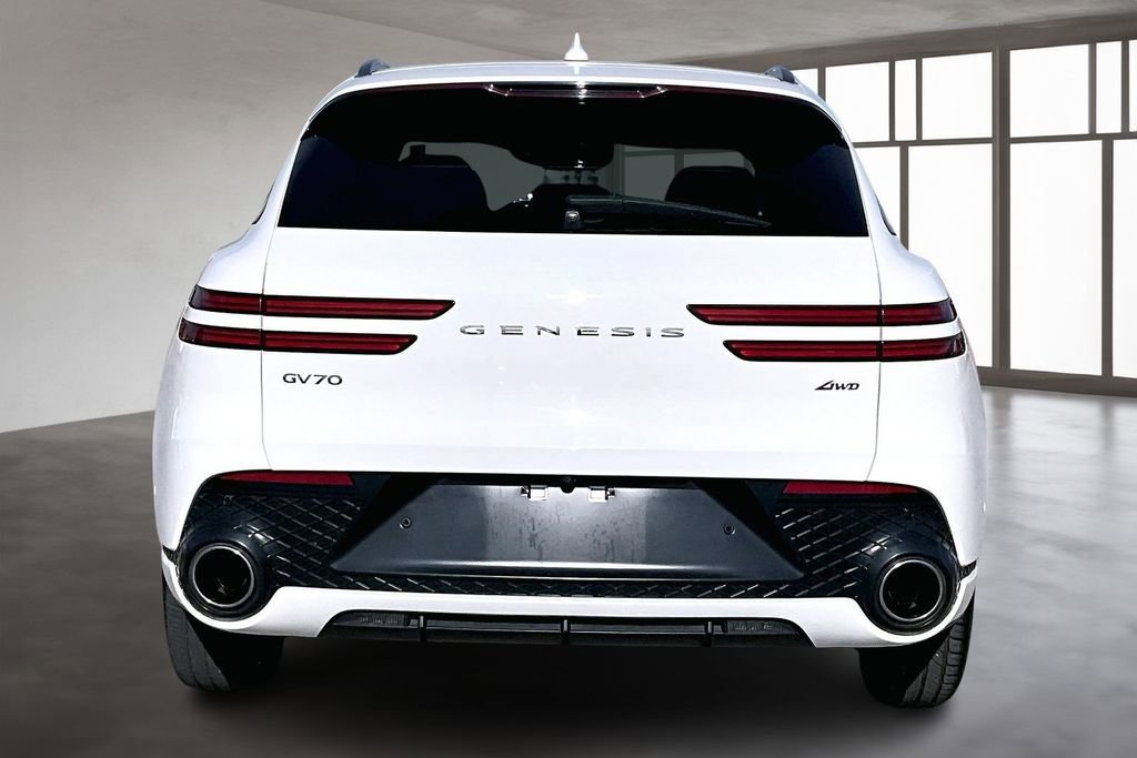 Used 2023 Genesis GV70 2.5T Sport Prestige w/ Sport Prestige Package image 4