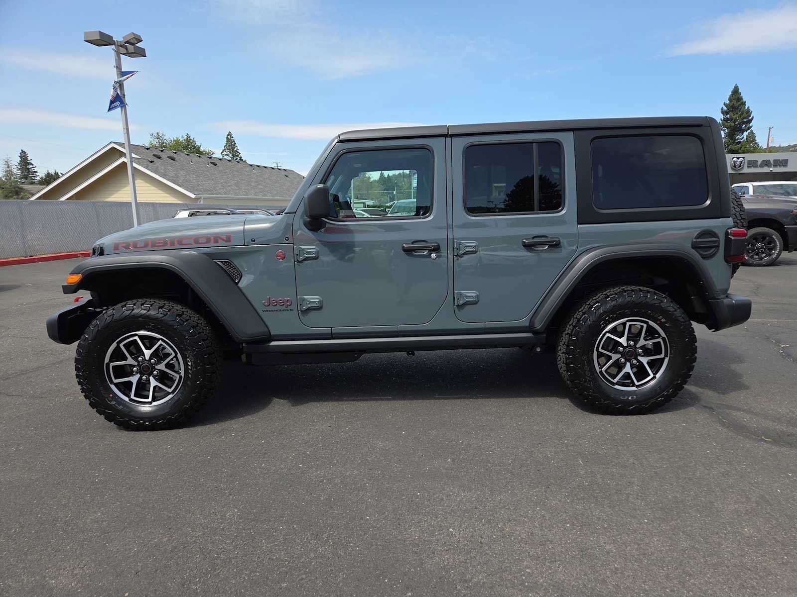 New 2026 Jeep Wrangler Unlimited Rubicon AWD/4WD image 11