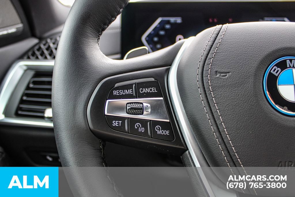 Used 2026 BMW X5 xDrive50e w/ Executive Package image 25