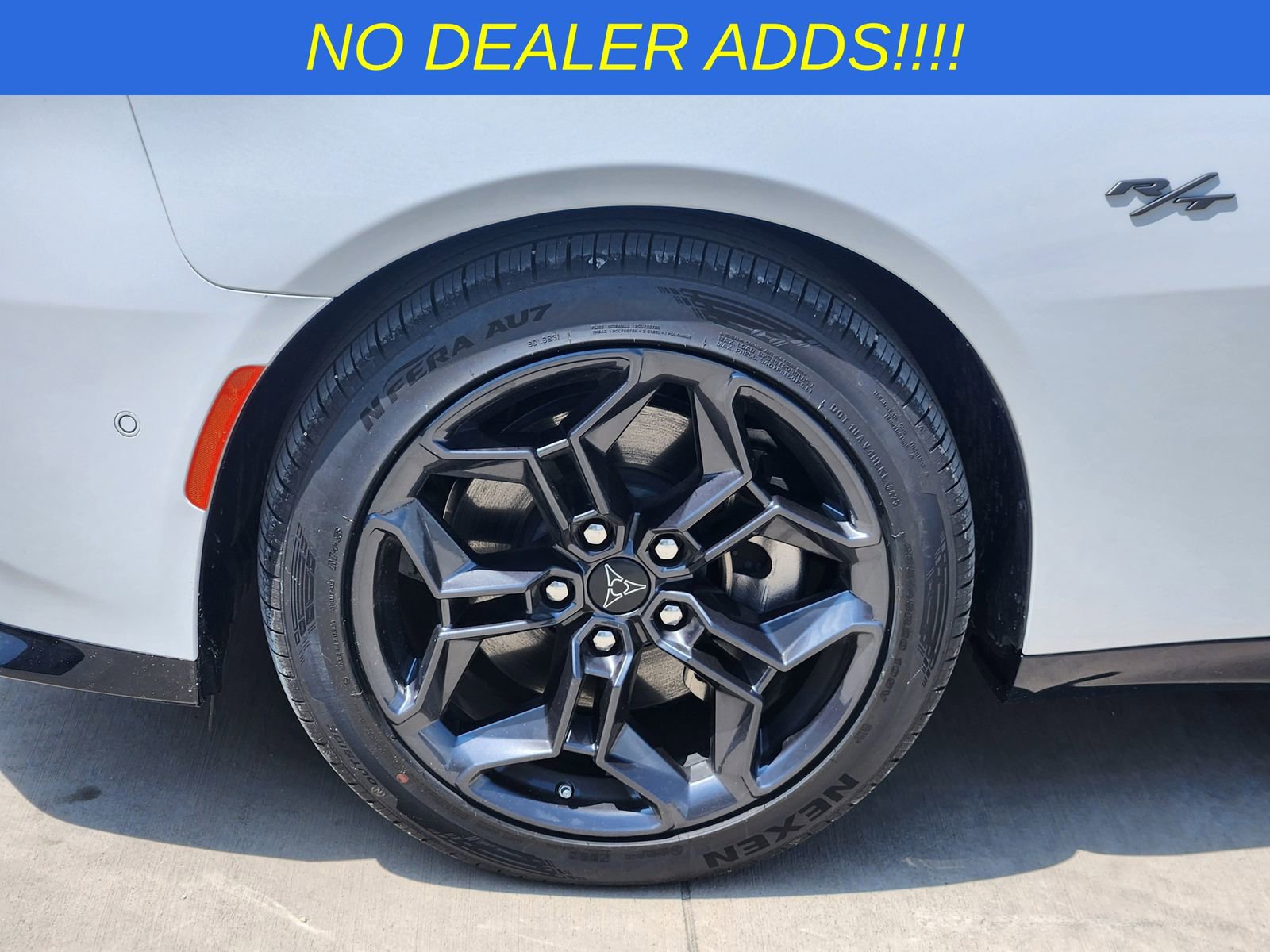 New 2026 Dodge Charger R/T AWD/4WD image 10