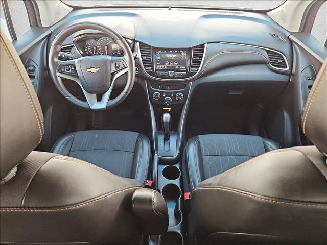 Used 2020 Chevrolet Trax LT w/ LT Convenience Package FWD image 17