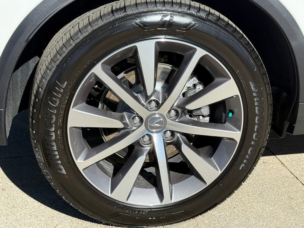 Certified 2025 Acura MDX w/ Technology Package image 12