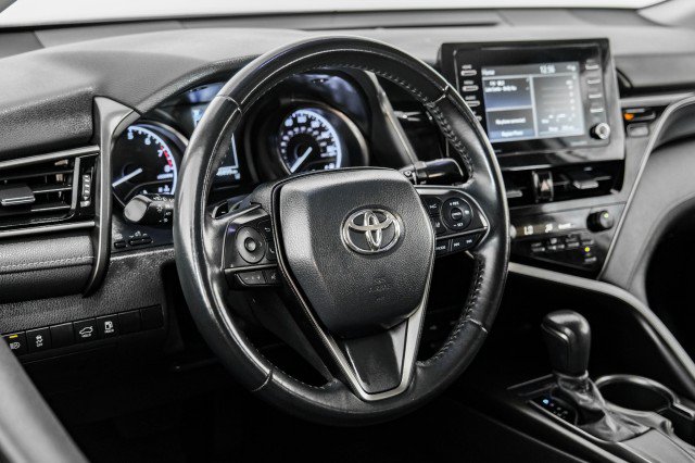 Used 2021 Toyota Camry SE FWD image 13
