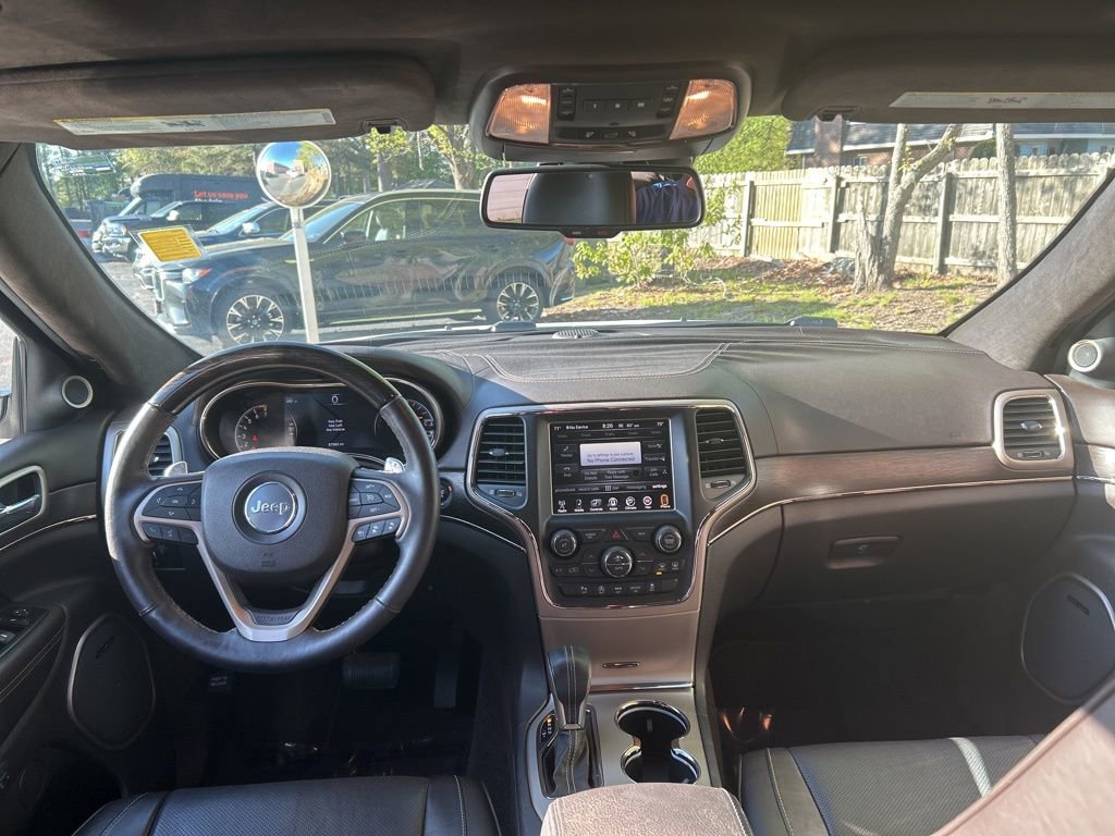 Used 2016 Jeep Grand Cherokee Summit w/ Platinum Series Group image 28