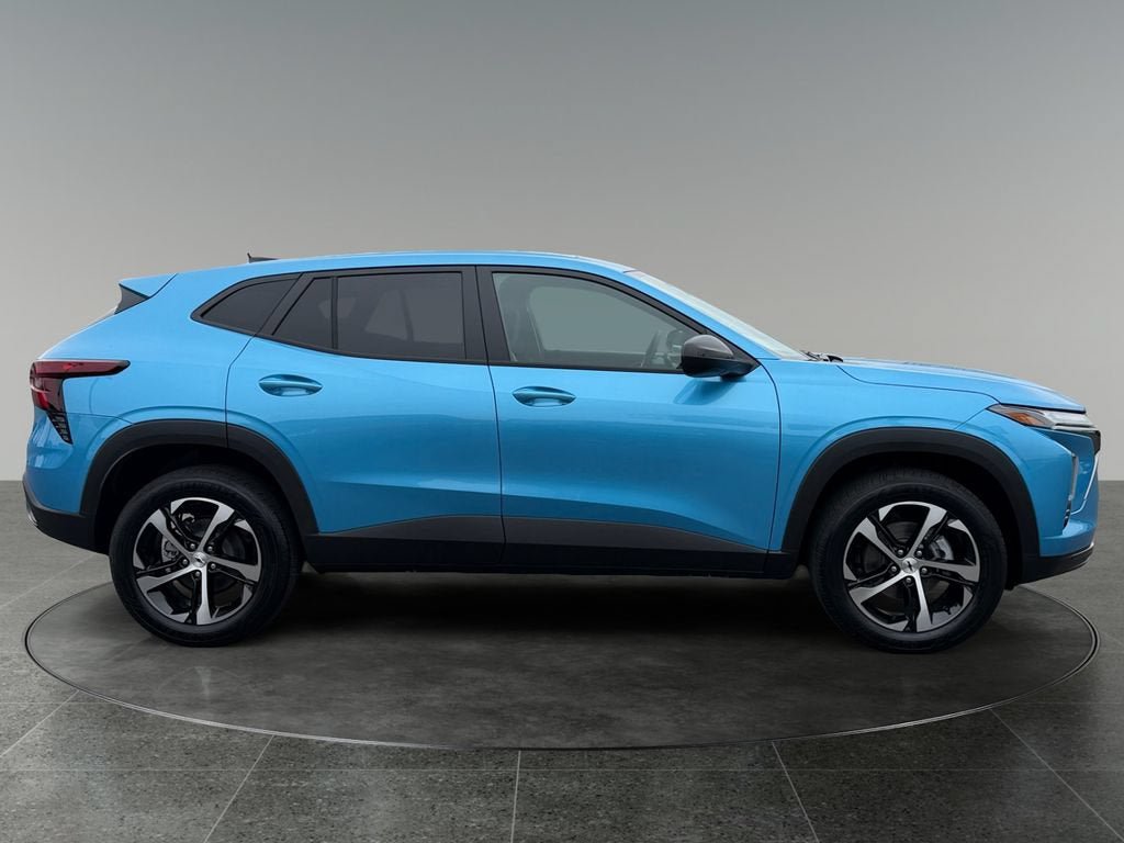 New 2026 Chevrolet Trax RS w/ Driver Confidence Package FWD image 10