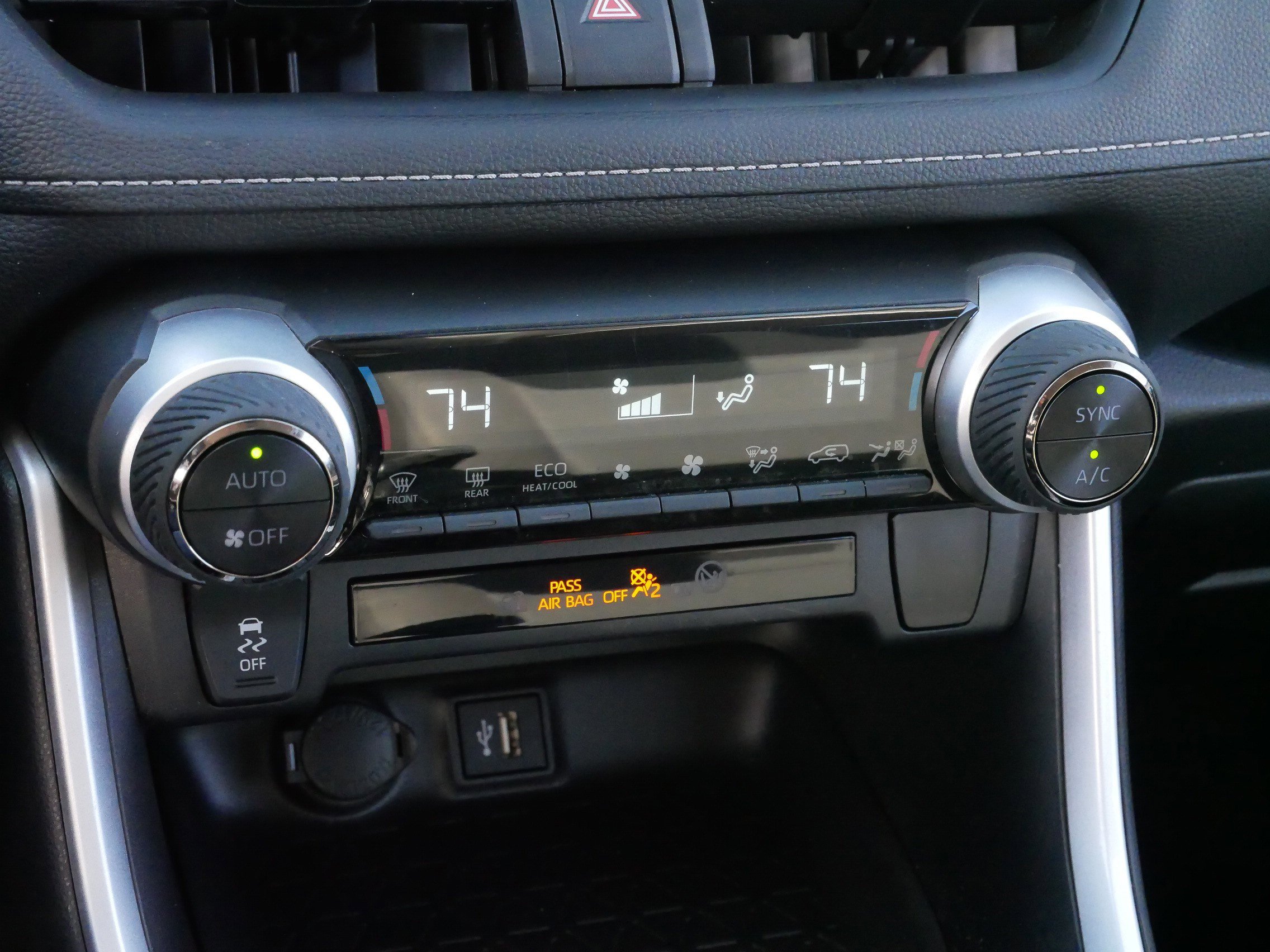 Certified 2025 Toyota RAV4 LE image 21