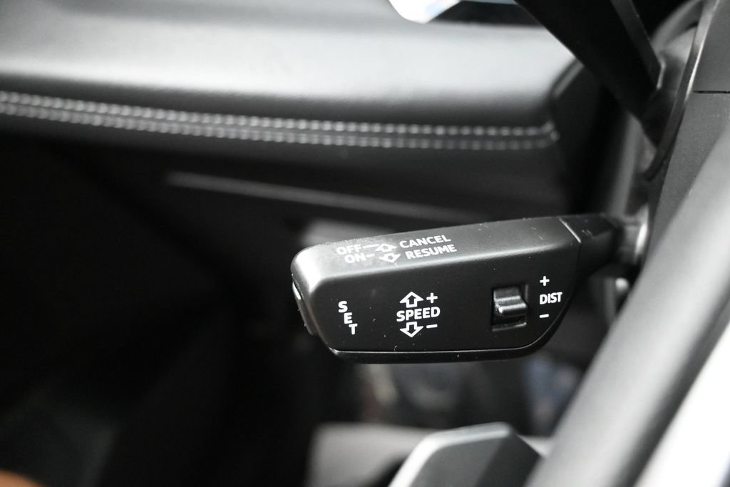 Used 2025 Audi Q6 e-tron Prestige w/ Black Warm Weather Package AWD/4WD image 17
