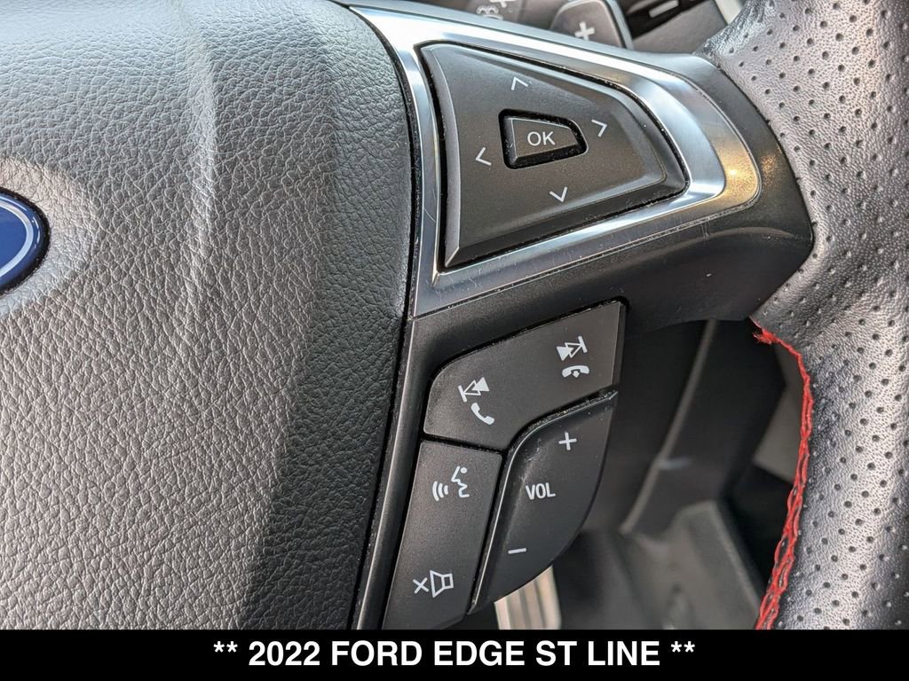 Used 2022 Ford Edge ST-Line w/ Class II Trailer Tow Package AWD/4WD image 18