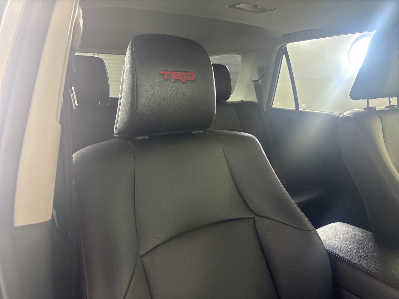 Used 2021 Toyota 4Runner TRD Off-Road Premium w/ Moonroof Package AWD/4WD image 34