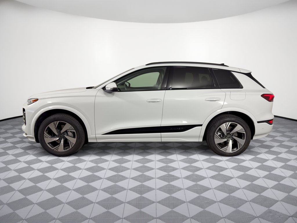 Certified 2025 Audi Q6 e-tron Premium Plus w/ Premium Plus AWD/4WD image 2