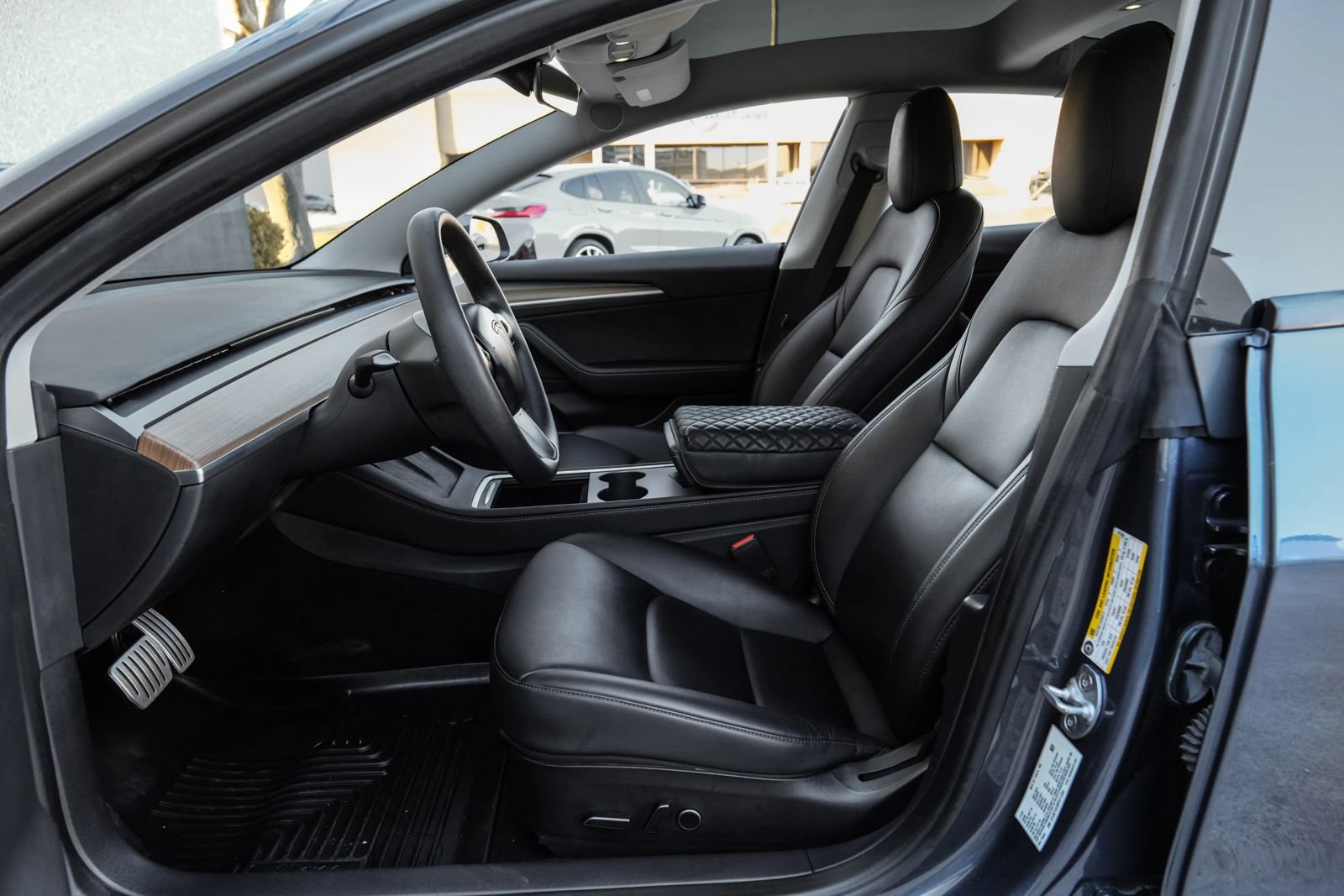 Used 2023 Tesla Model 3 Performance AWD/4WD image 3