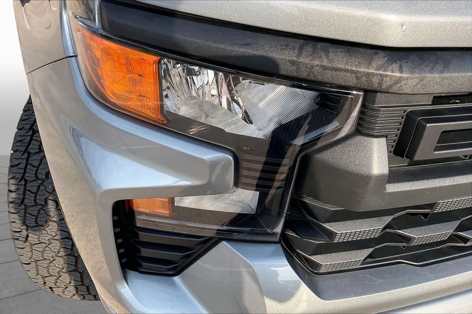 Used 2023 Chevrolet Silverado 1500 Custom AWD/4WD image 26