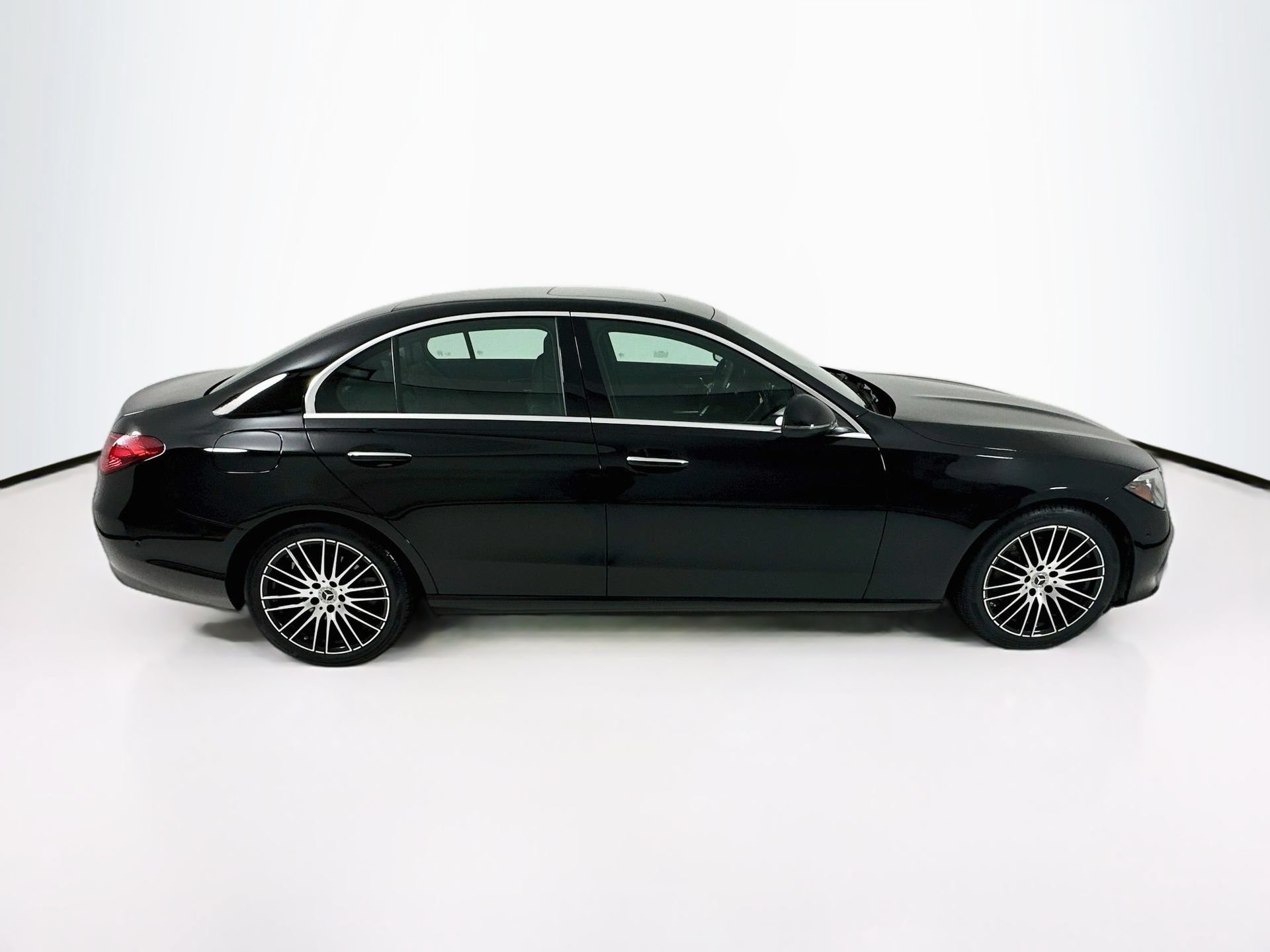 Certified 2025 Mercedes-Benz C 300 Sedan image 9